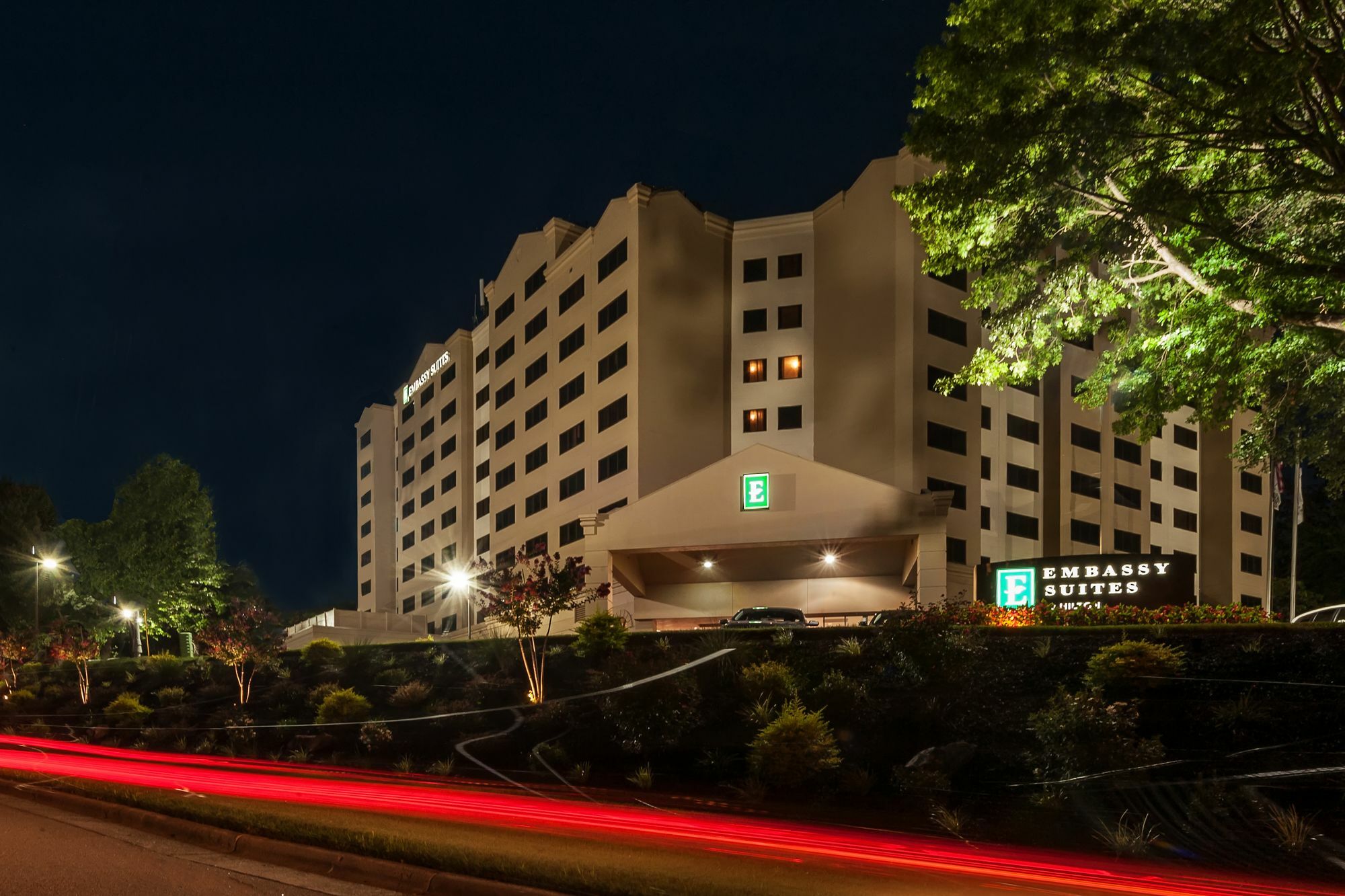 Embassy Suites By Hilton Raleigh Crabtree Exterior foto